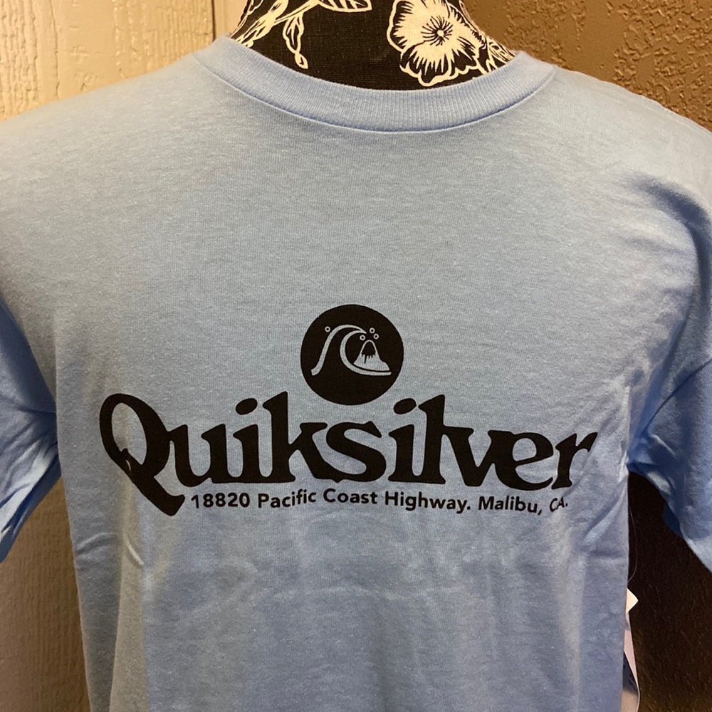 NWT Quicksilver tee